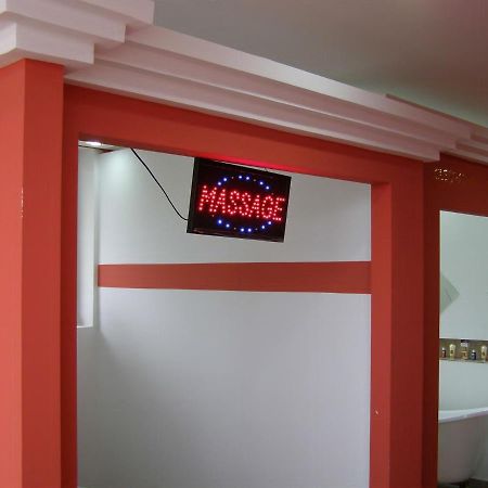 Hotel Wellness & Spa Angelo Gabriel Petrovac Bagian luar foto