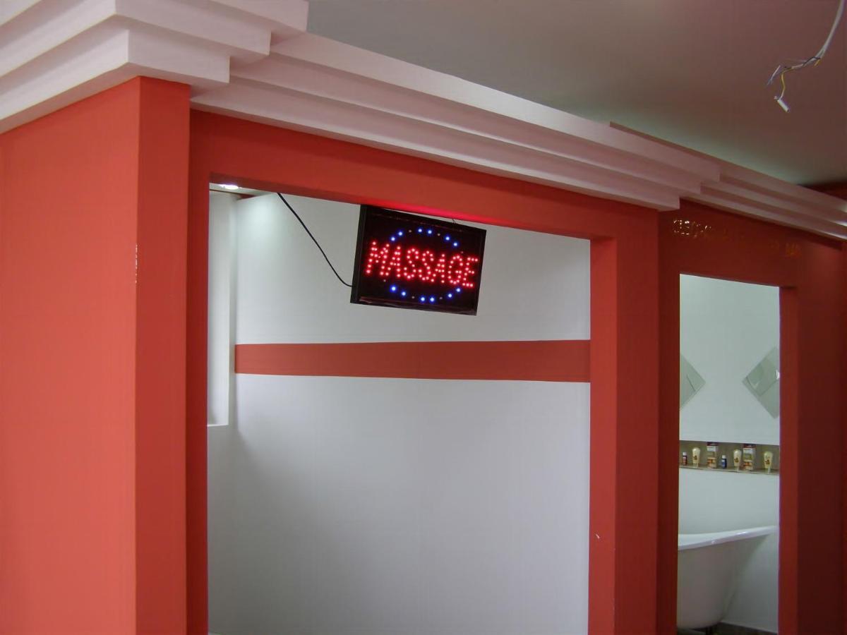 Hotel Wellness & Spa Angelo Gabriel Petrovac Bagian luar foto